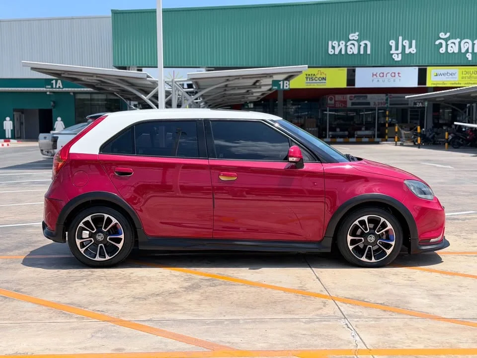 2016 MG 3 II 3