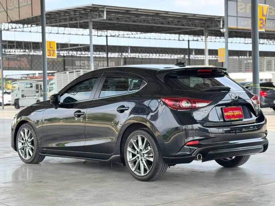 2018 Mazda 3 III 3