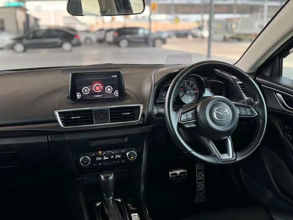 2018 Mazda 3 III 2
