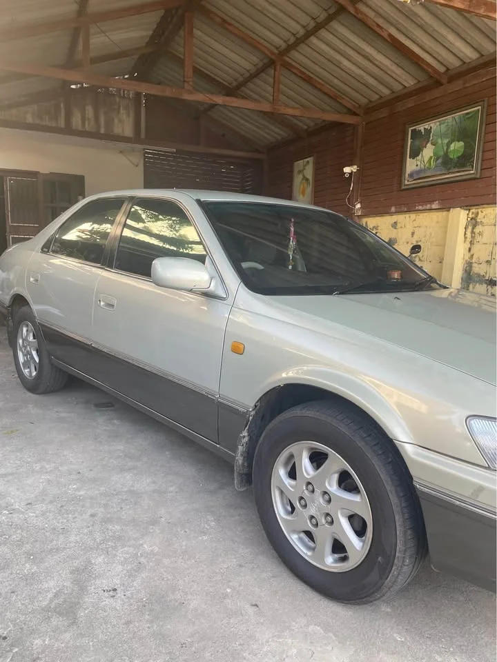 2000 Toyota Camry IV (XV20) 3