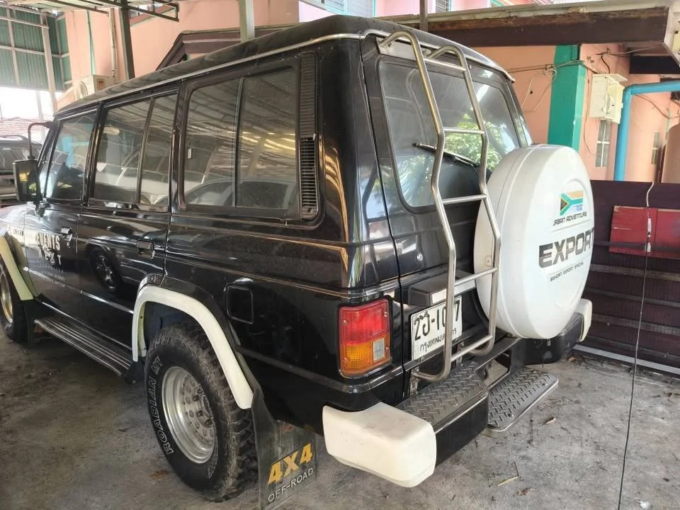 1993 Mitsubishi Pajero I 3