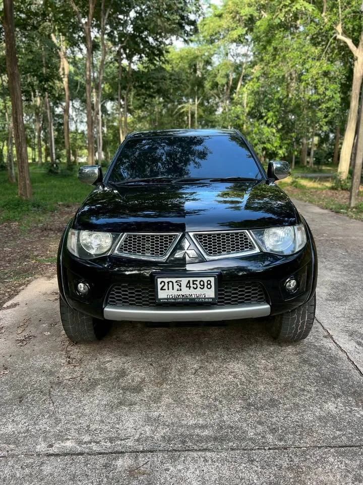 2012 Mitsubishi Triton IV 2