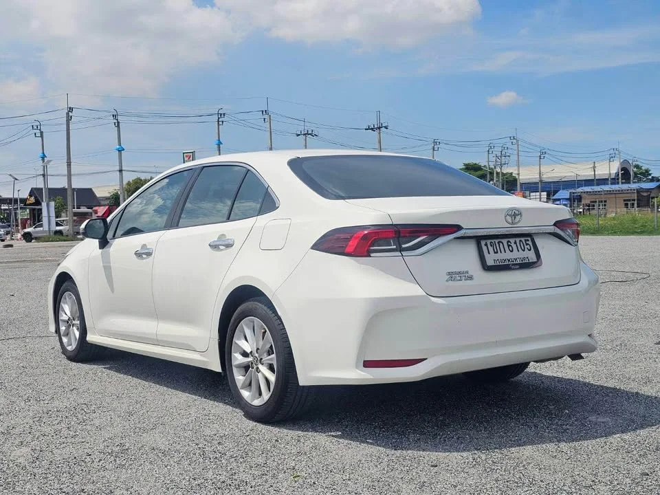 2020 Toyota Corolla Altis XII (E210) 3