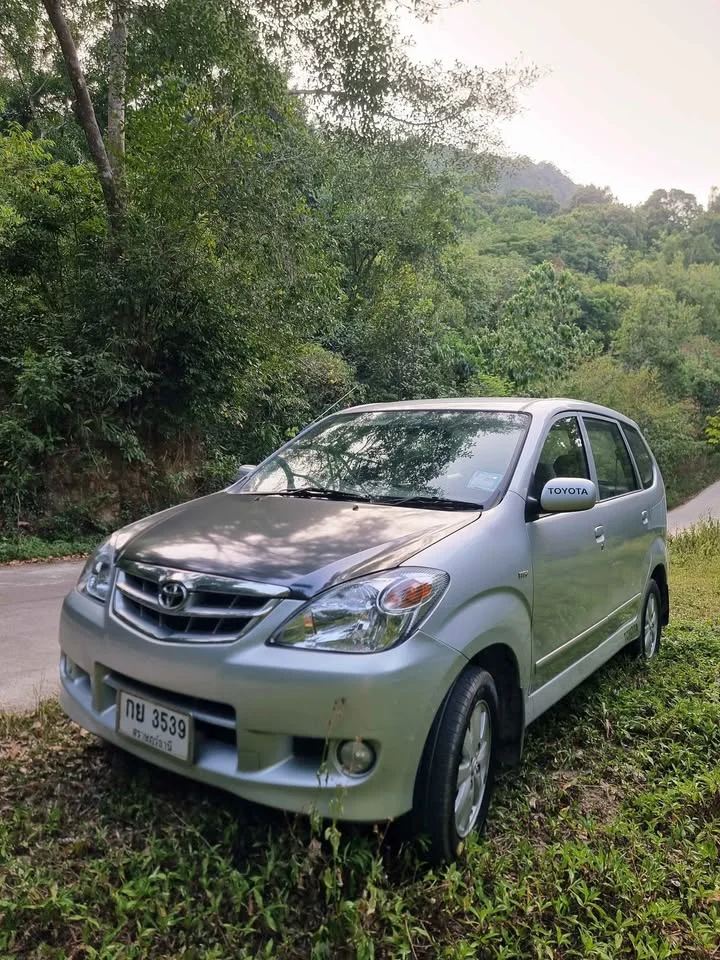 2009 Toyota Avanza I 3