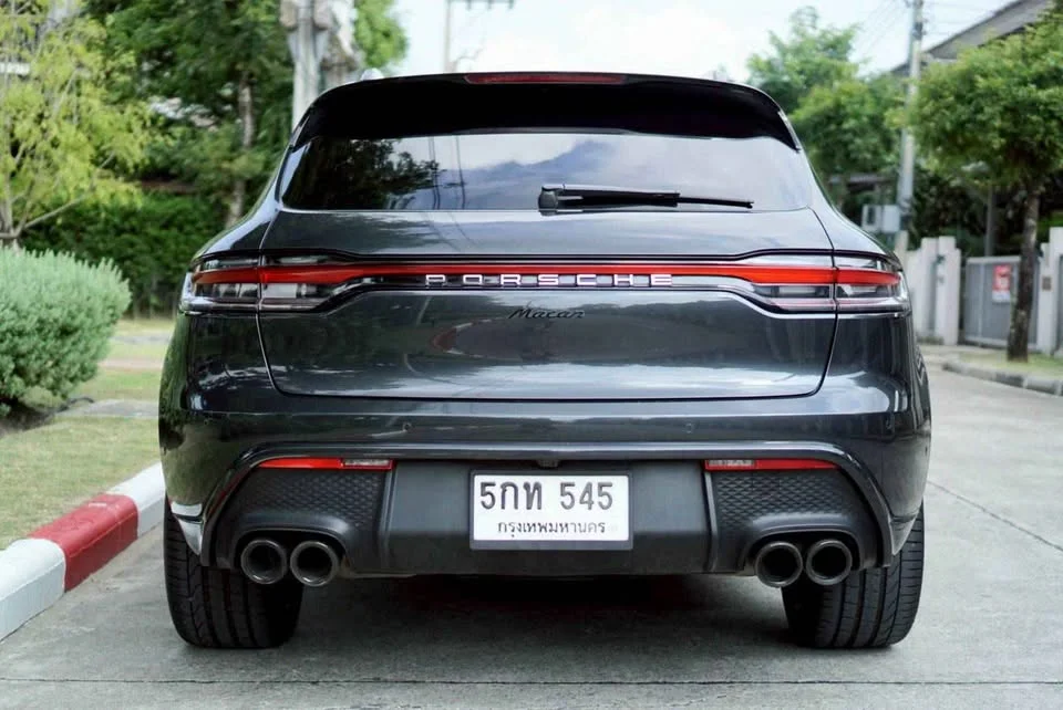 2024 Porsche Macan I 3
