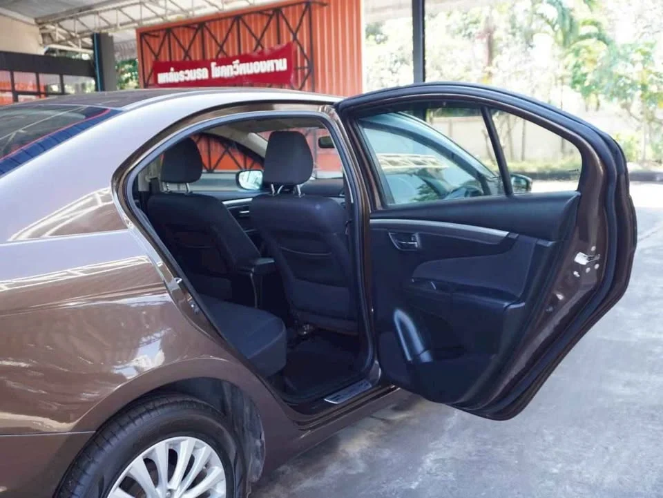 2016 Suzuki Ciaz 2