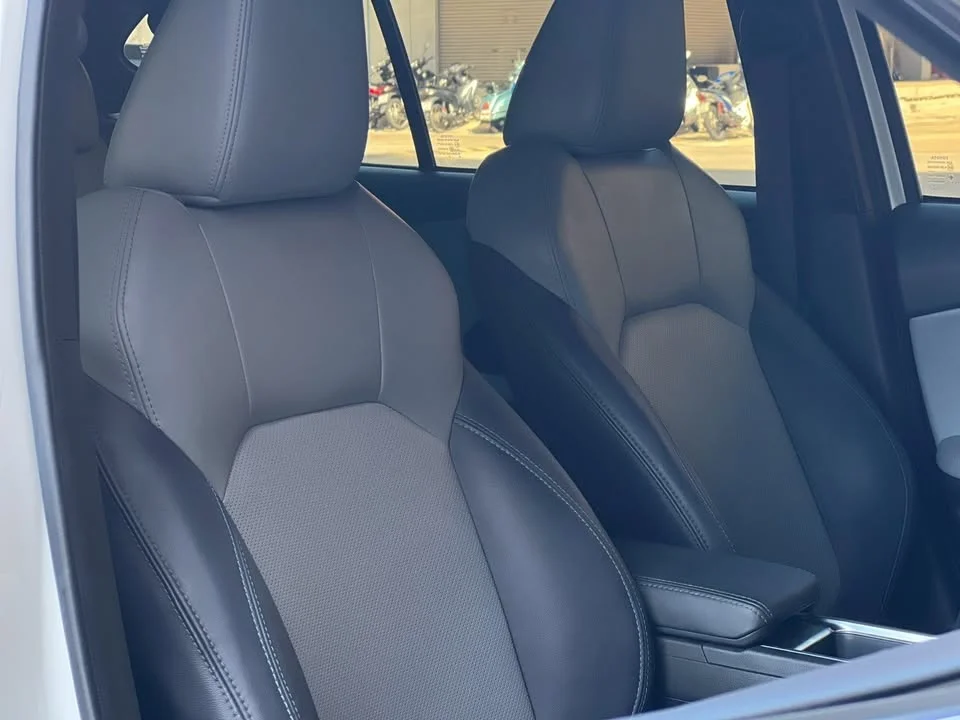 2024 Toyota Yaris Cross AC200 3