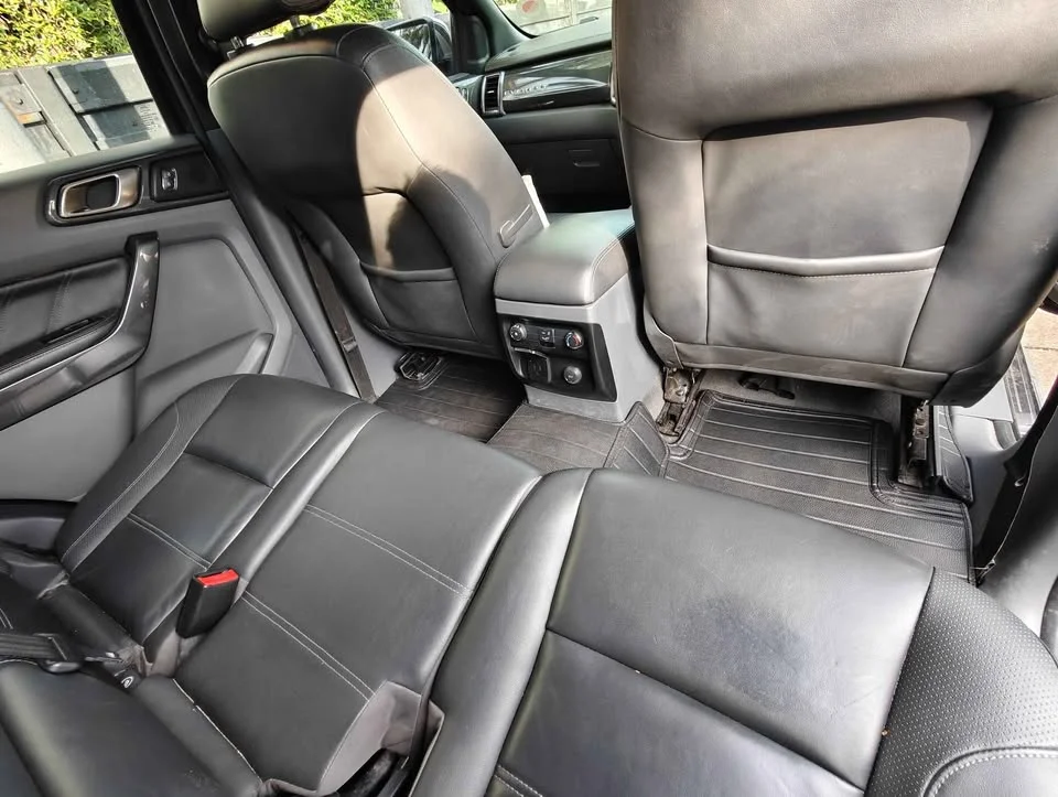 2017 Ford Everest II 2