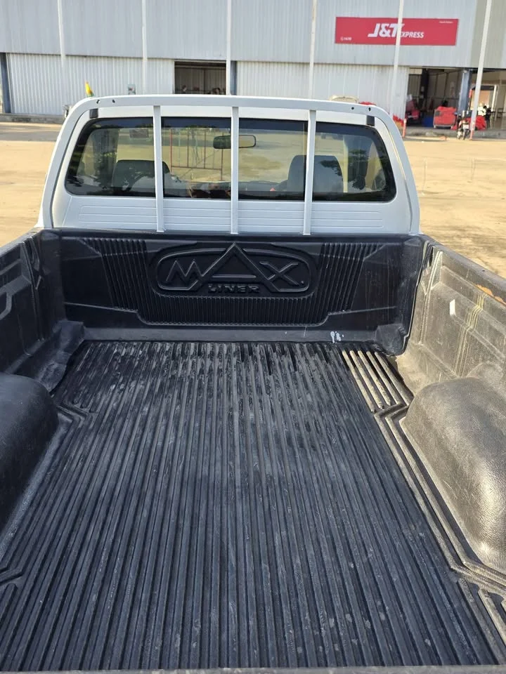 2013 Toyota Hilux VII 3