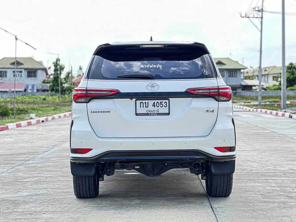 2022 Toyota Fortuner II 3