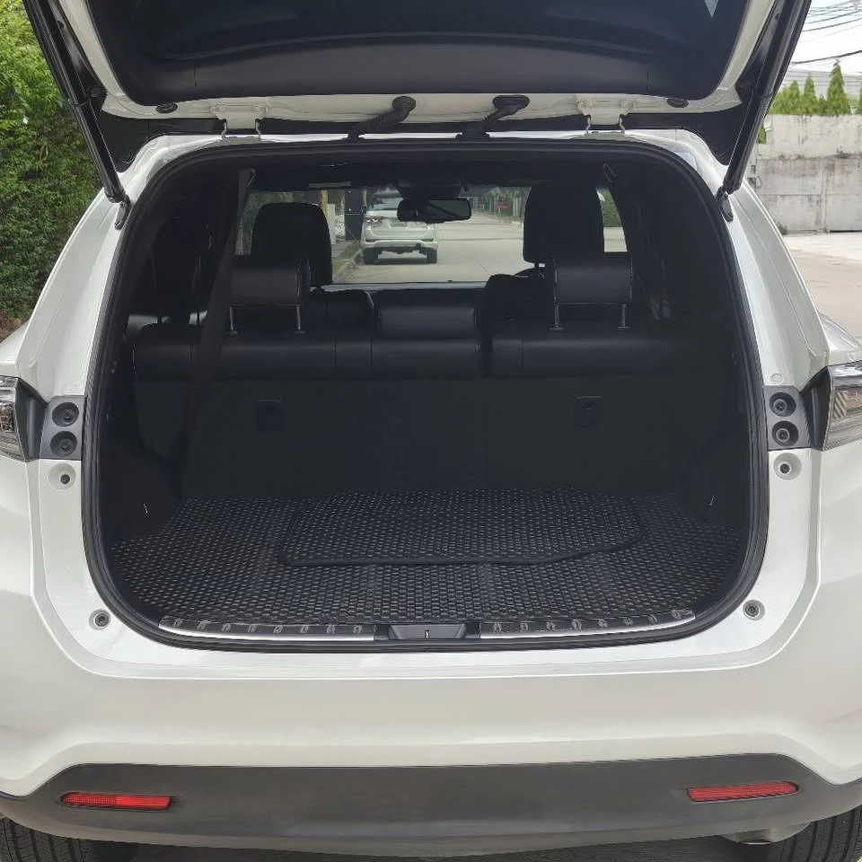 2014 Toyota Harrier III 3
