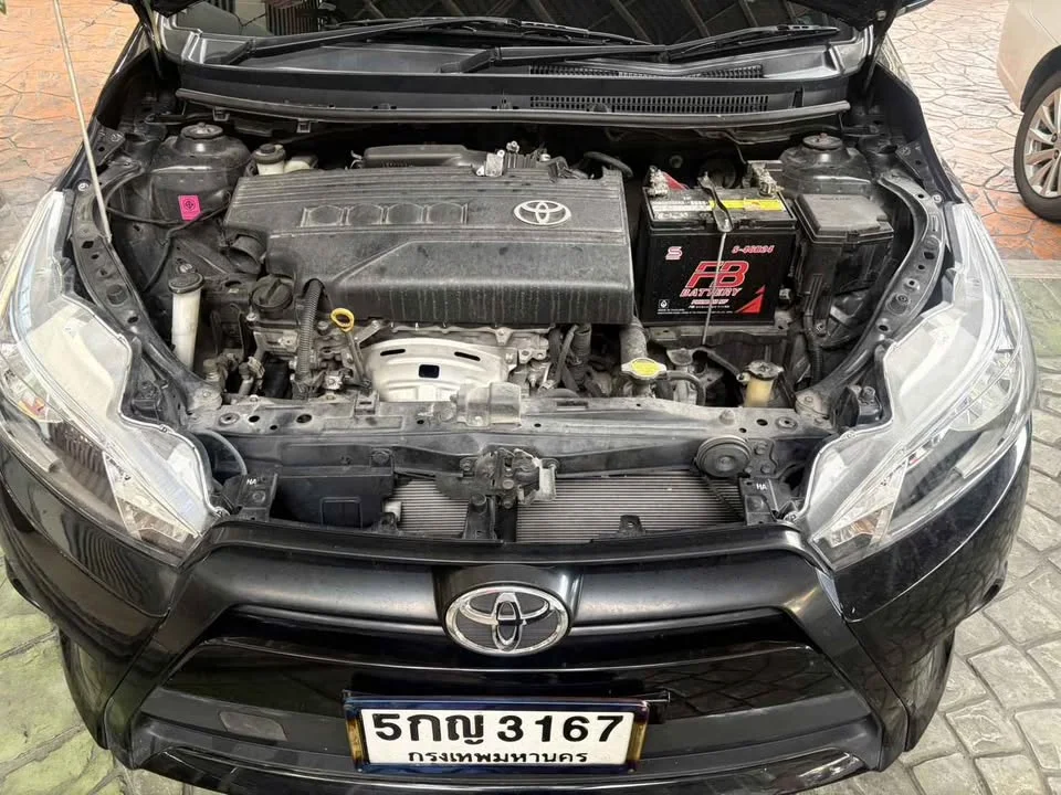 2015 Toyota Yaris III 3