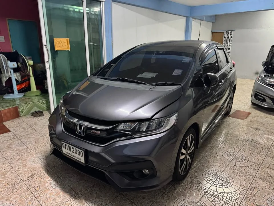2020 Honda Jazz III 2