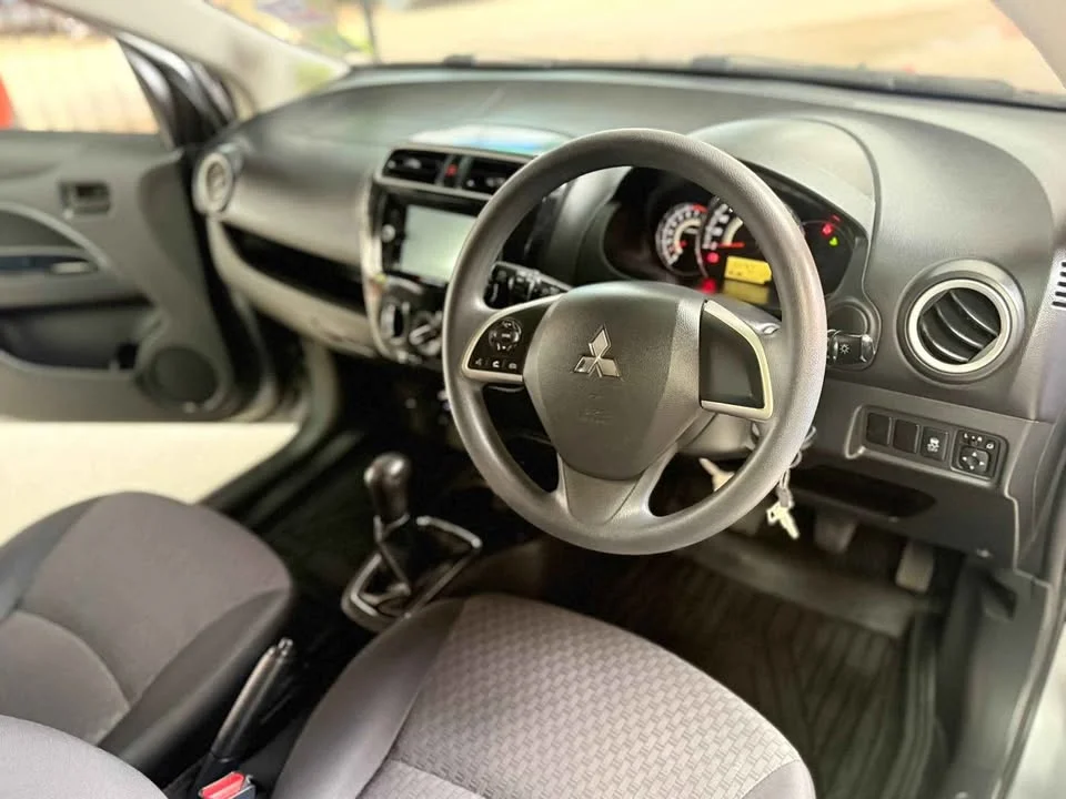 2016 Mitsubishi Mirage VI 3