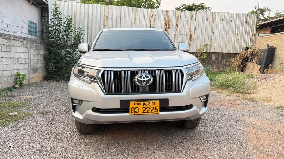 Toyota Land Cruiser Prado J150 2
