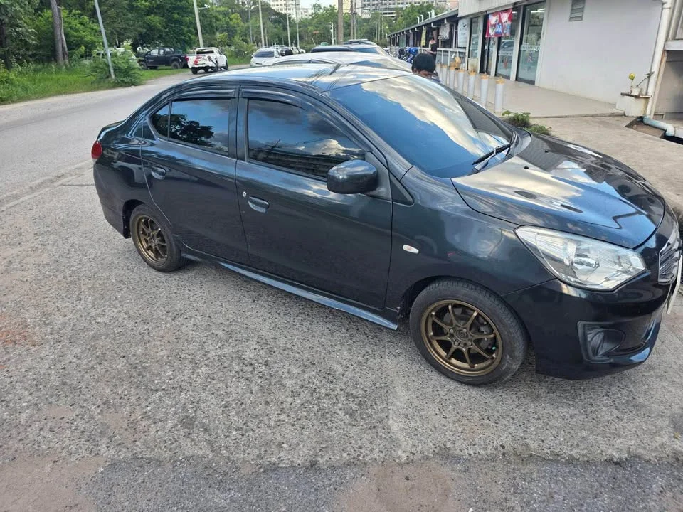 2013 Mitsubishi Attrage VI 2