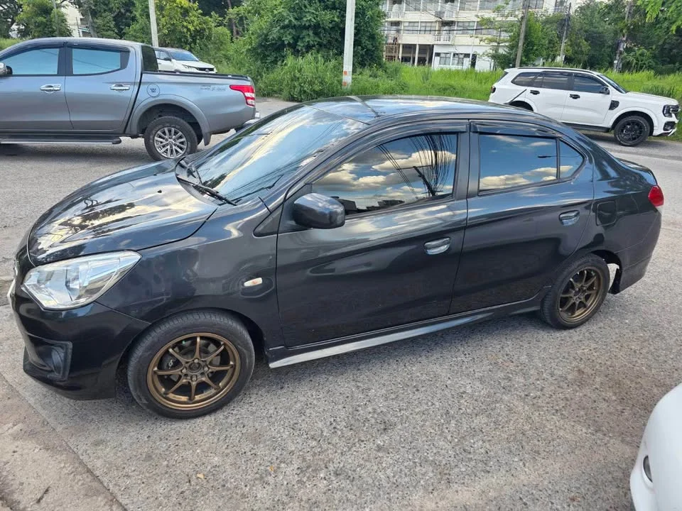 2013 Mitsubishi Attrage VI 3