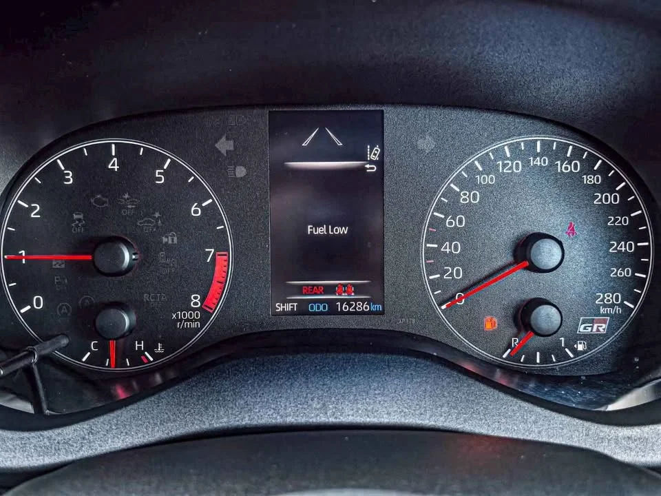 2021 Toyota Yaris III 2