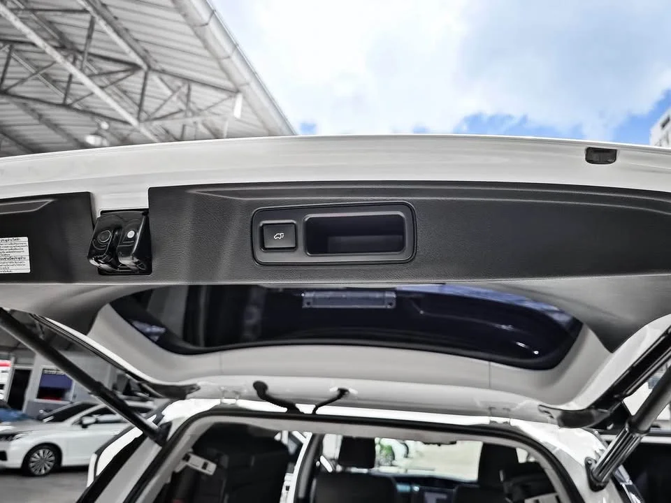 2020 Toyota Fortuner II 3