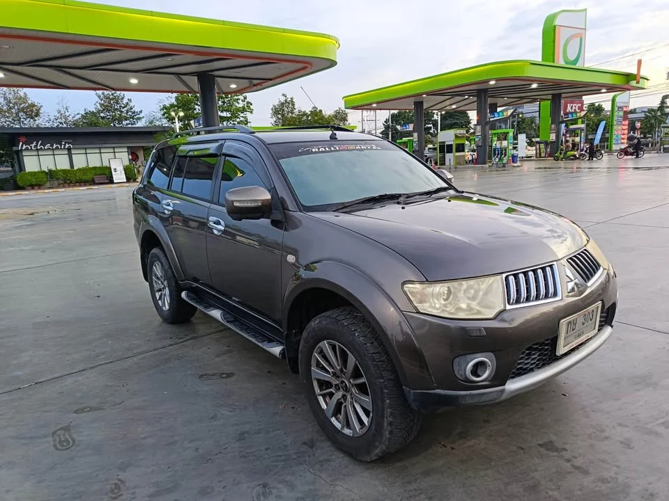 2011 Mitsubishi Pajero Sport II 3