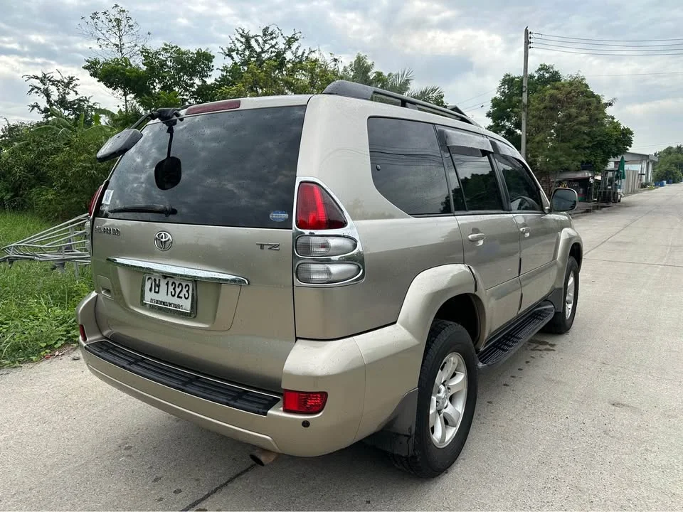 2003 Toyota Land Cruiser Prado J120 3