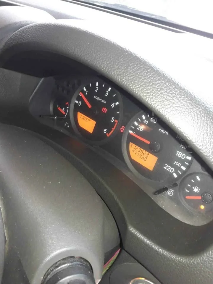 2005 Nissan Urvan V (E25) 2