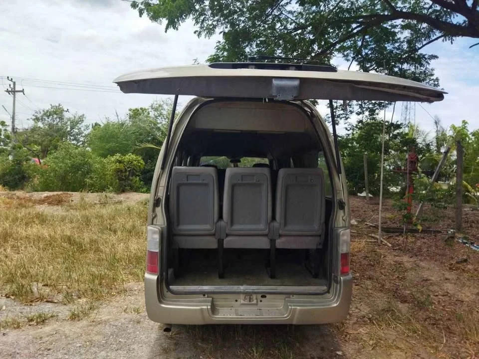 2005 Nissan Urvan V (E25) 3