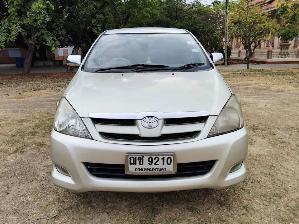 2008 Toyota Innova I 3