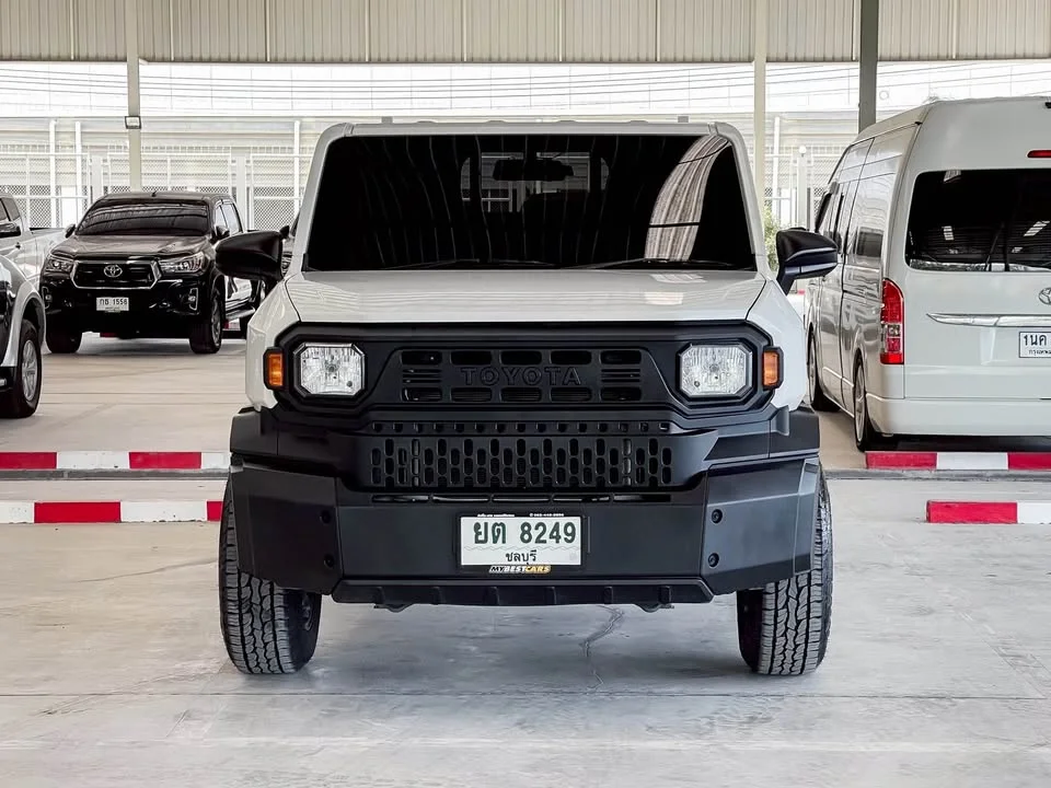 2024 Toyota Hilux Champ AN110 2