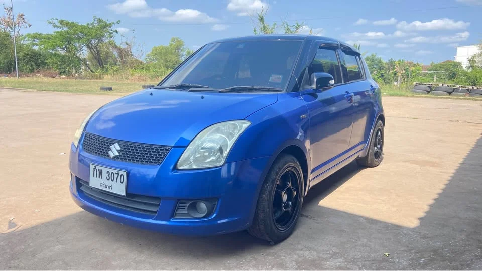 2011 Suzuki Swift I 3