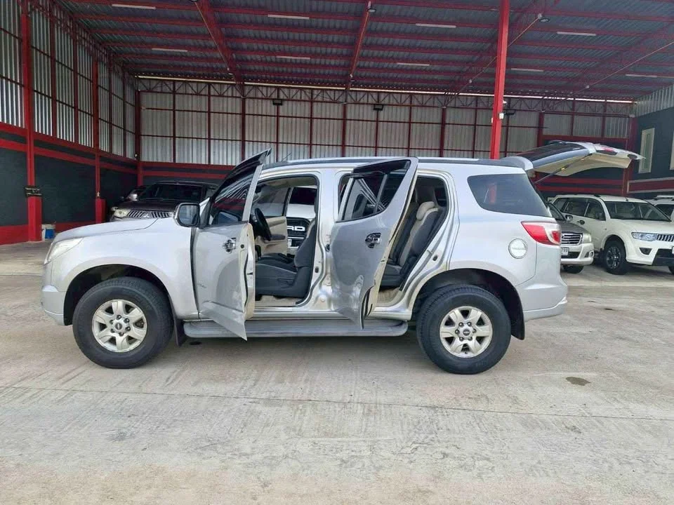 2013 Chevrolet TrailBlazer II 3