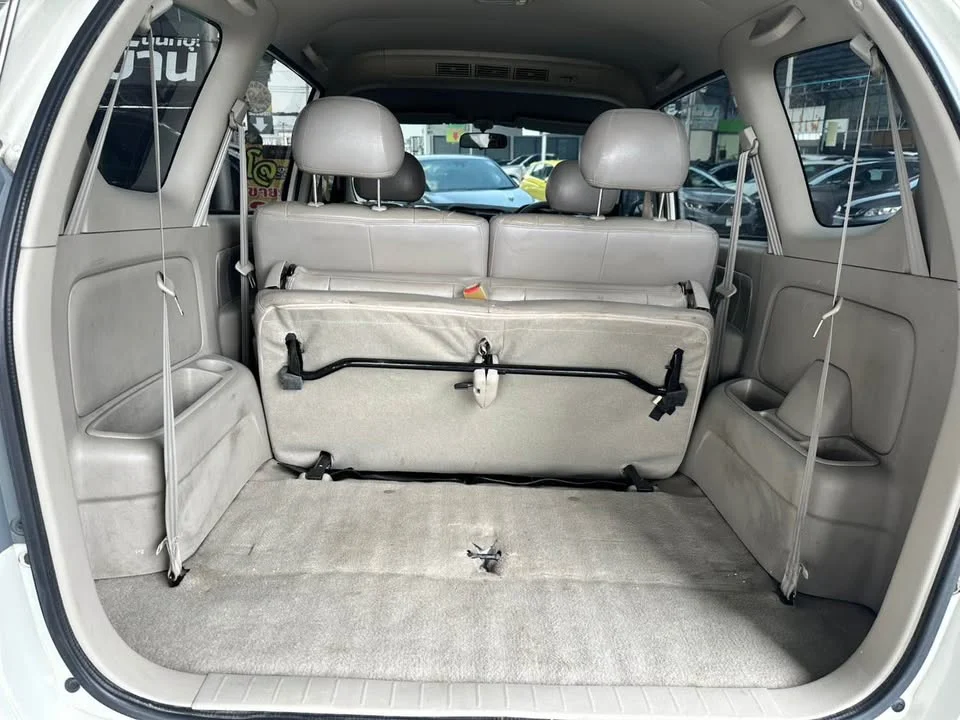 2011 Toyota Avanza I 3