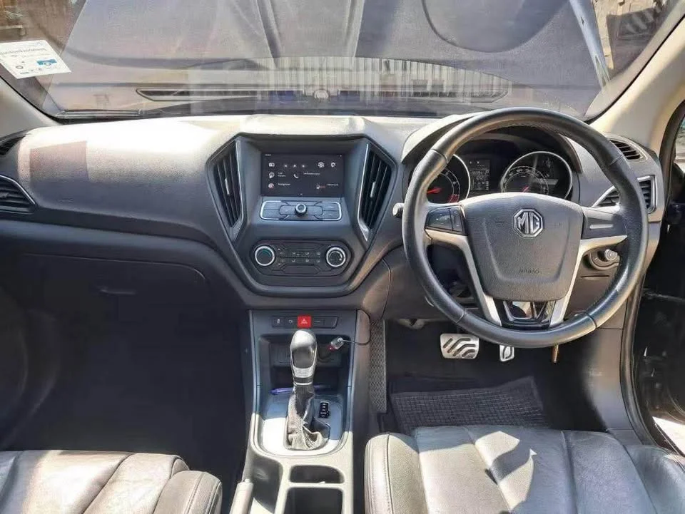 2017 MG 5 I  3