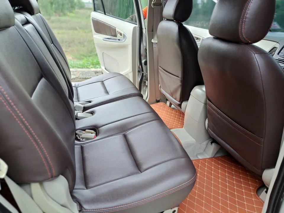 2010 Toyota Innova I 2