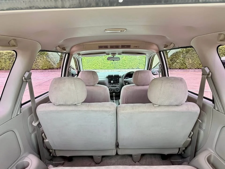 2011 Toyota Avanza I 3