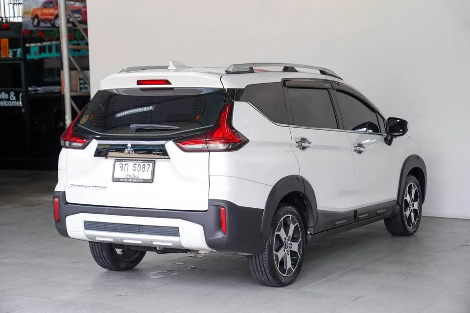 2021 Mitsubishi Xpander I 3