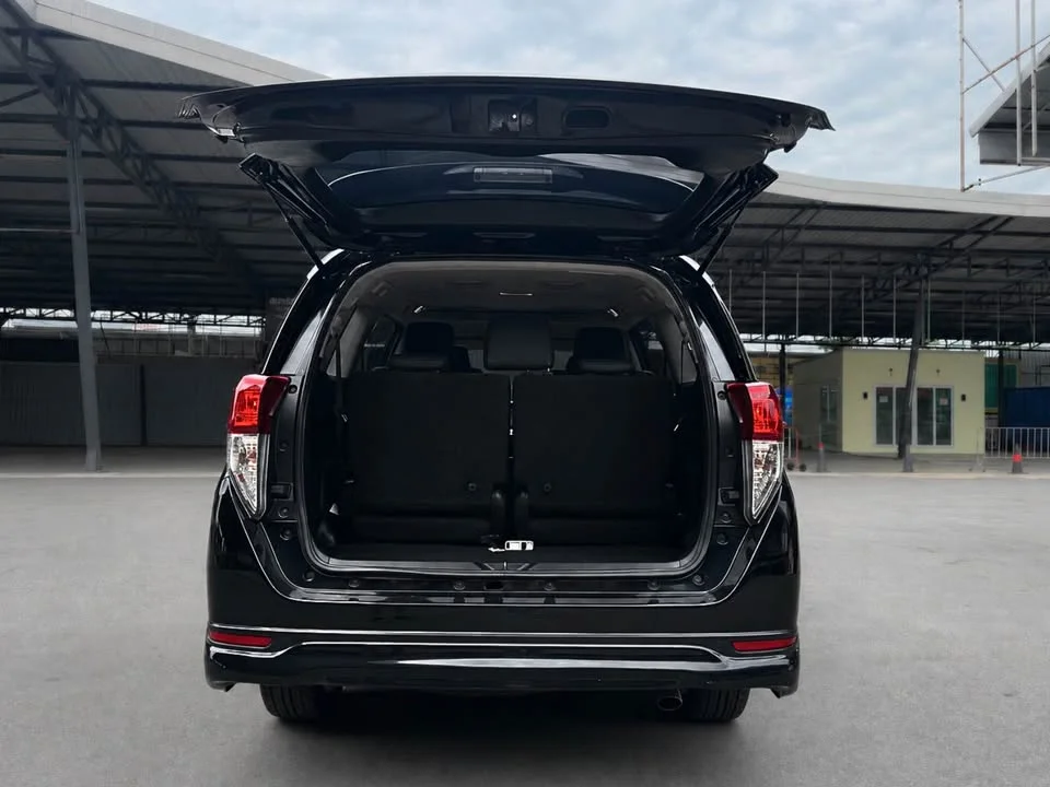 2020 Toyota Innova II 2