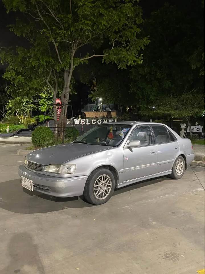 2000 Toyota Corolla Altis VIII (E110) 2