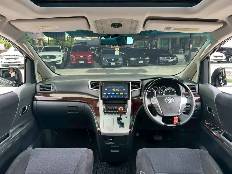2012 Toyota Alphard, Vellfire II (AH20) 3