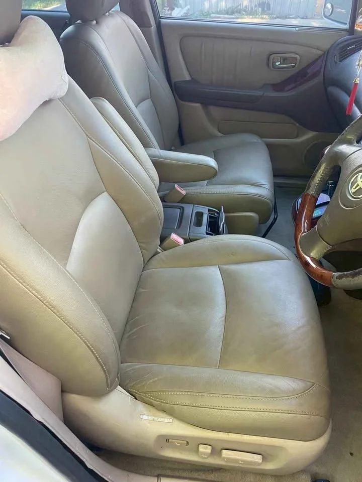 2007 Toyota Harrier I 2