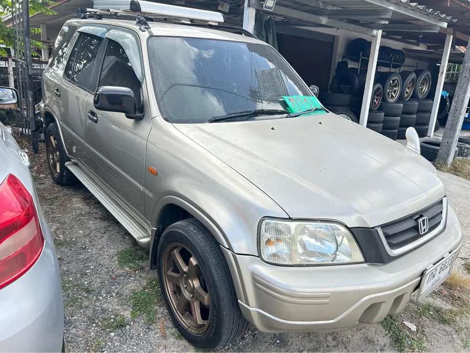 Honda CR-V I 3