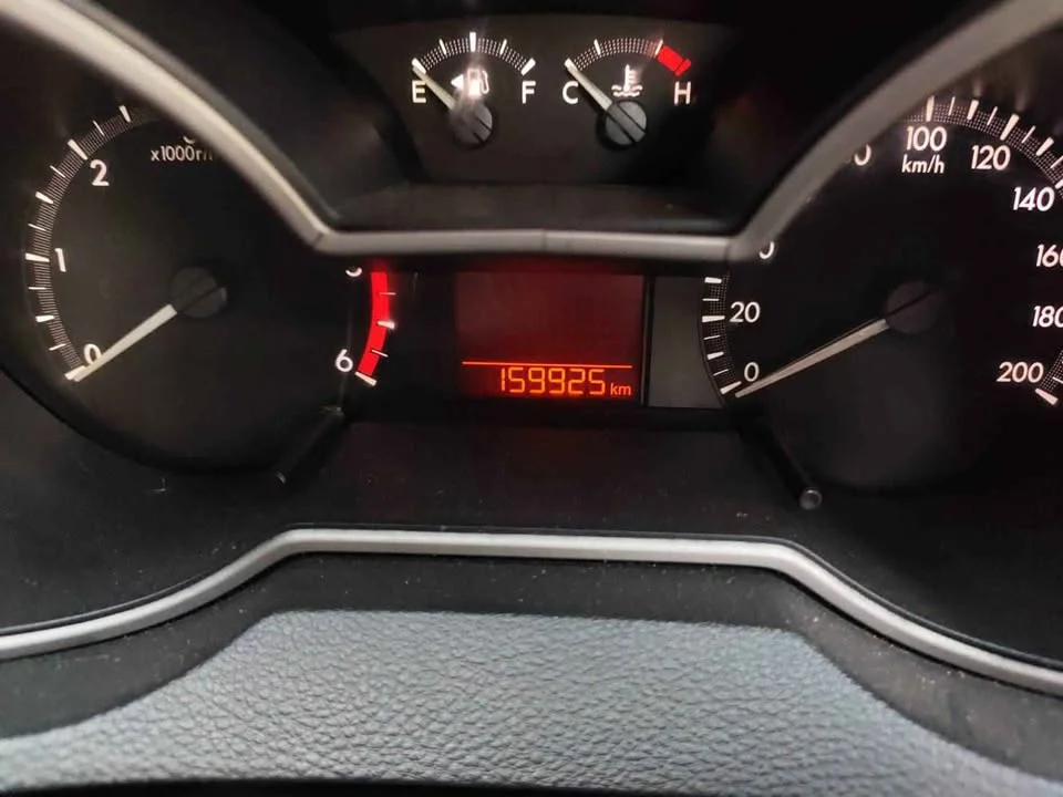 2012 Mazda BT-Series II 2