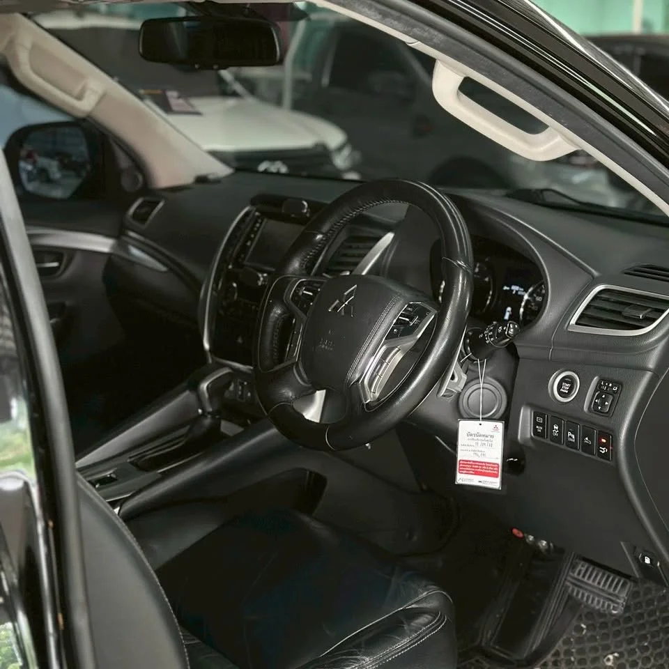 2018 Mitsubishi Pajero Sport III 2