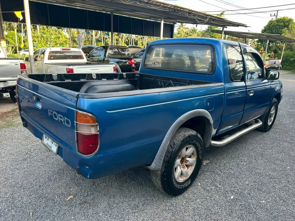 1999 Mazda 2500 Fighter V 3