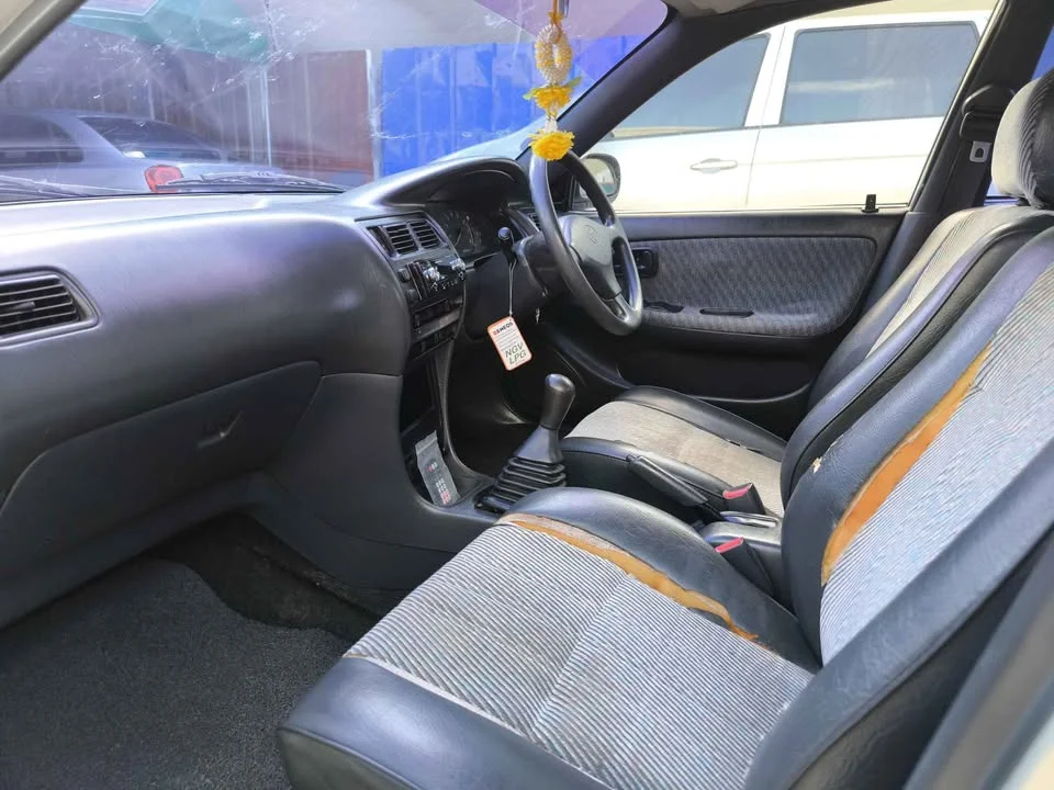 1995 Toyota Corolla Altis VII (E100) 2