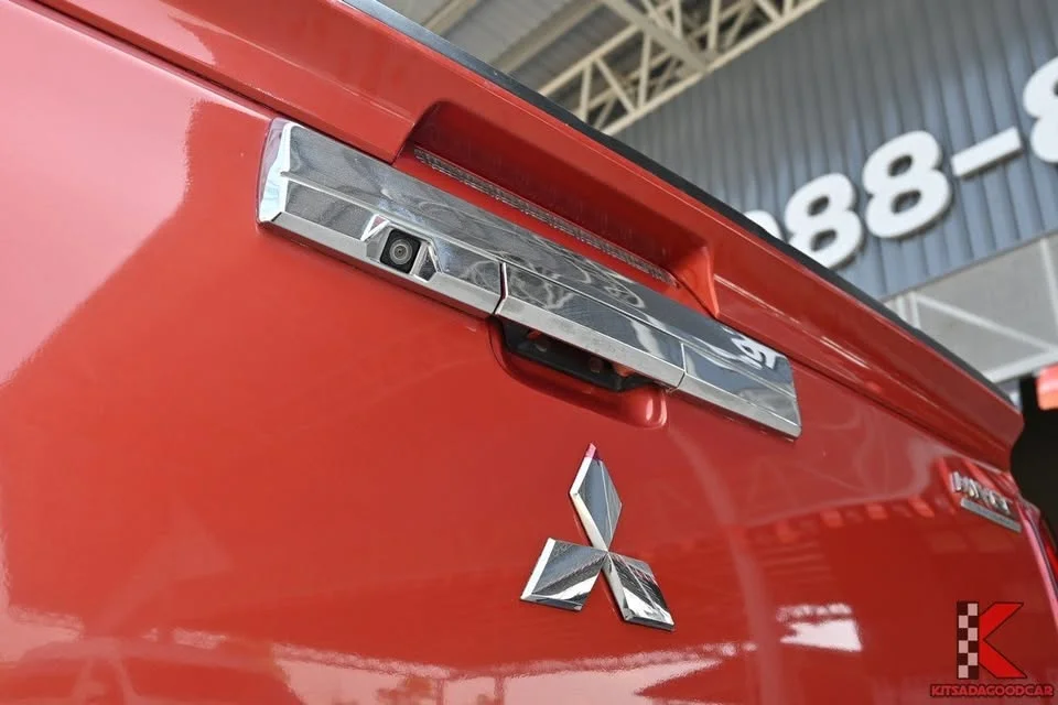 2019 Mitsubishi Triton V 3