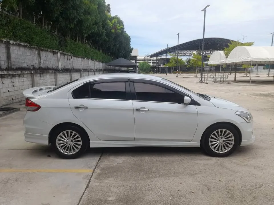 2017 Suzuki Ciaz 2