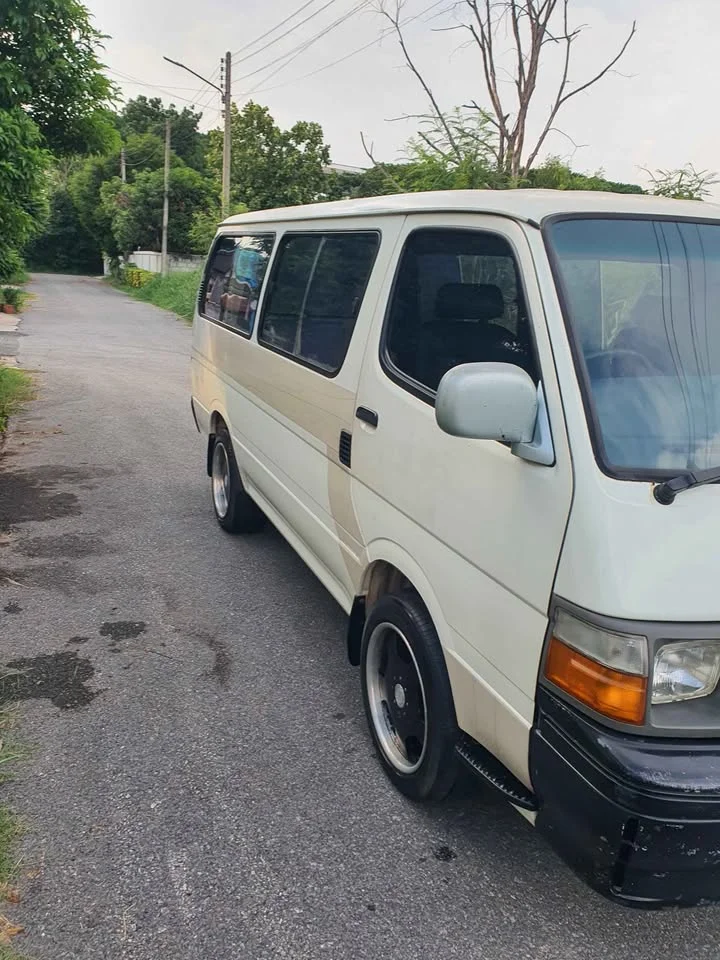 1994 Toyota Commuter IV (H100) 3