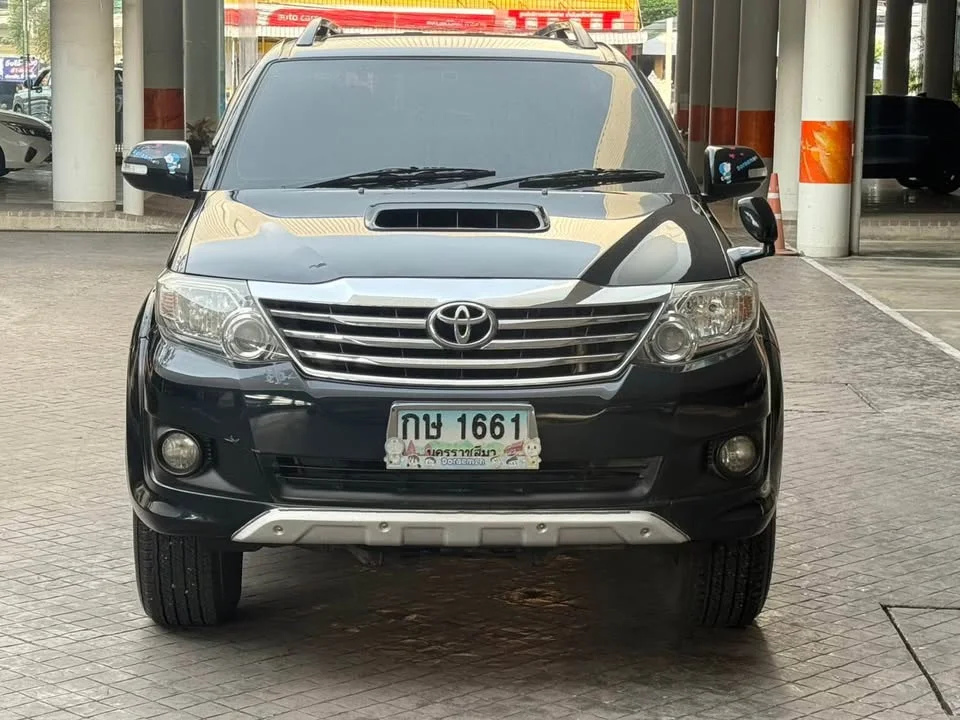 2013 Toyota Fortuner I 2