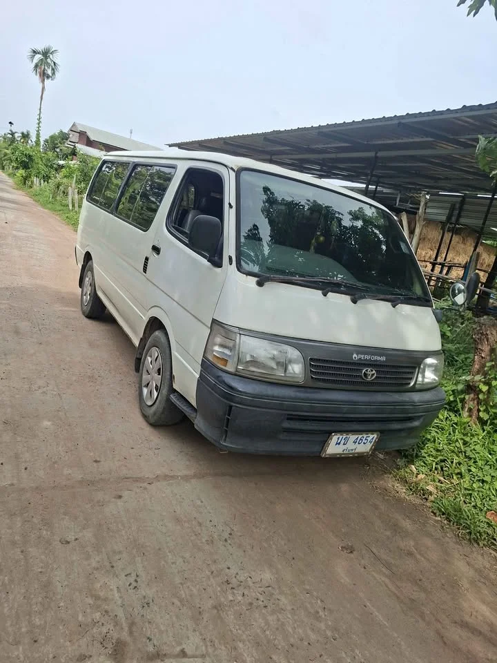 1990 Toyota Commuter IV (H100) 2